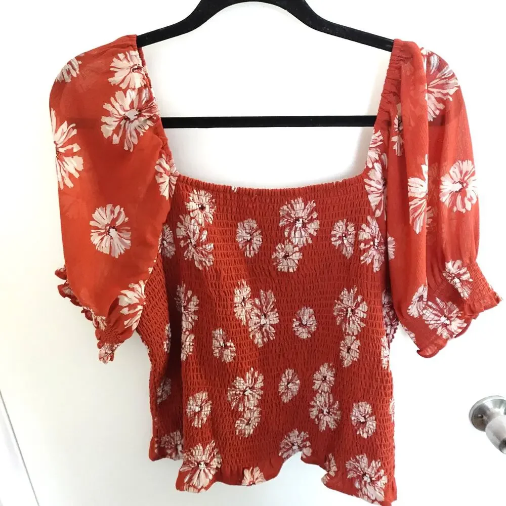 Madewell (Re)sourced Georgette Lucie Puff-Sleeve Smocked Bodice Top Moody Blooms
